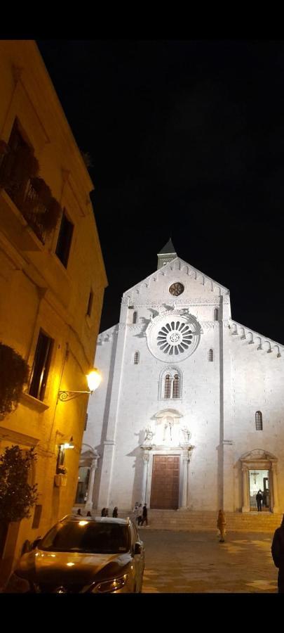 La Rosa Rossa Hotell Bari Exteriör bild