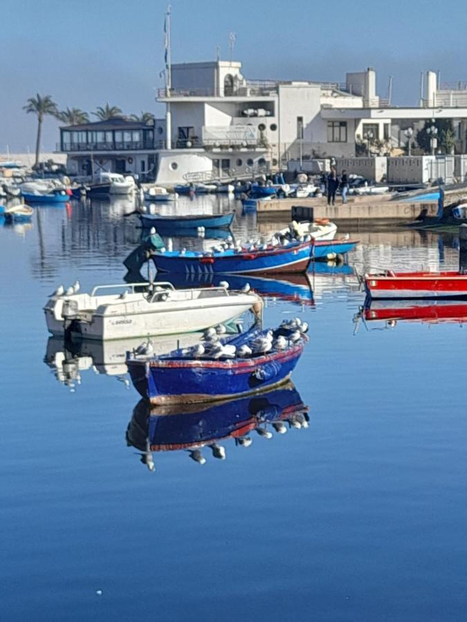 La Rosa Rossa Hotell Bari Exteriör bild